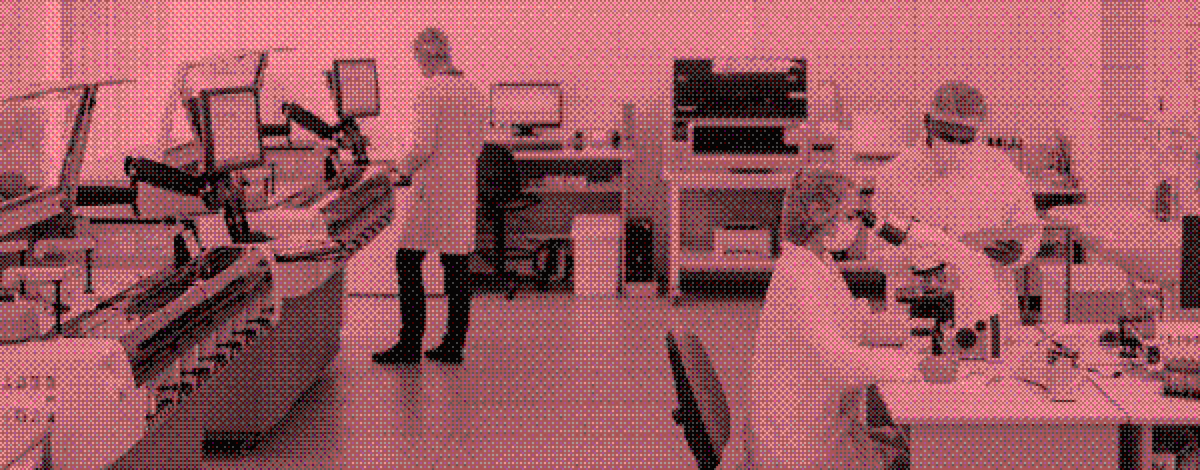 photo of a laboratory